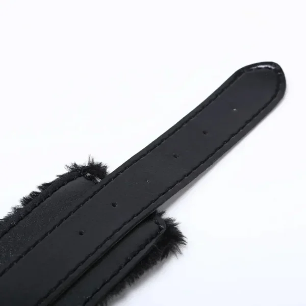 kf-S644f522736244c4cbd78fcf4e810c0d2n Paire de menottes érotique